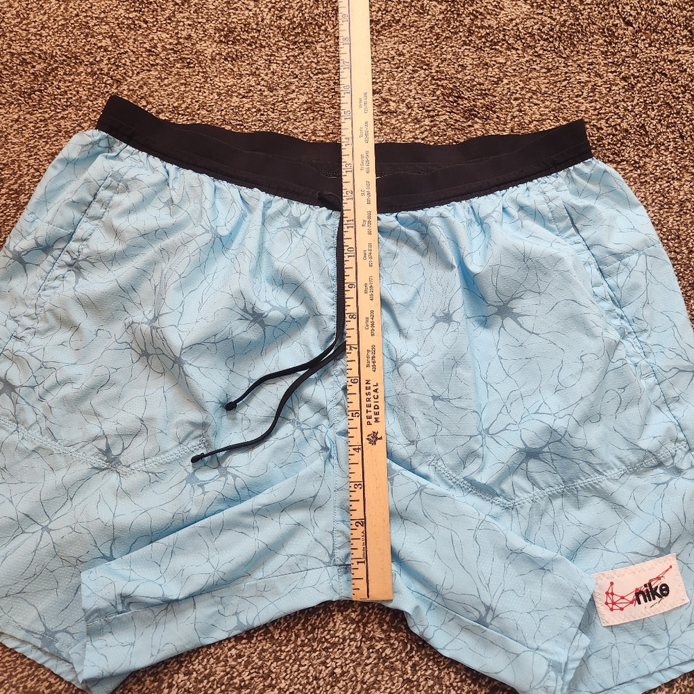 Nike Stride D.Y.E. Mens 7" Running Shorts Size XL Blue Chill - Picture 7 of 7